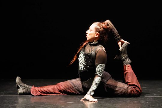 Sarada Sarita-Q4 Squaring the Circles-Dansmakers Amsterdam-fotografie Thomas Lenden